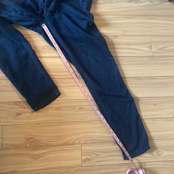 Kenneth Cole Reaction Skinny jeans - Picture 3 of 8